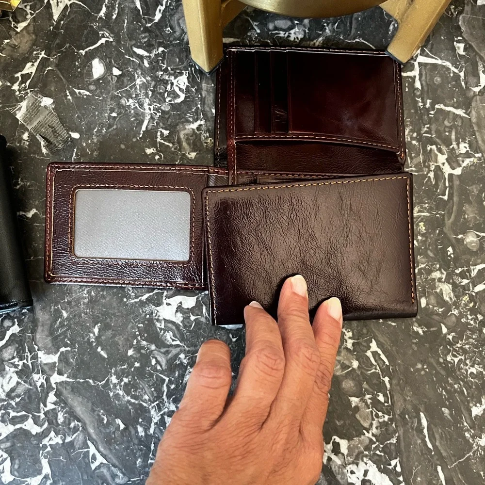 Men’s genuine leather wallet, new
